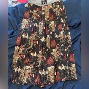 Elegant Floral Maxi Skirt in Black and Red